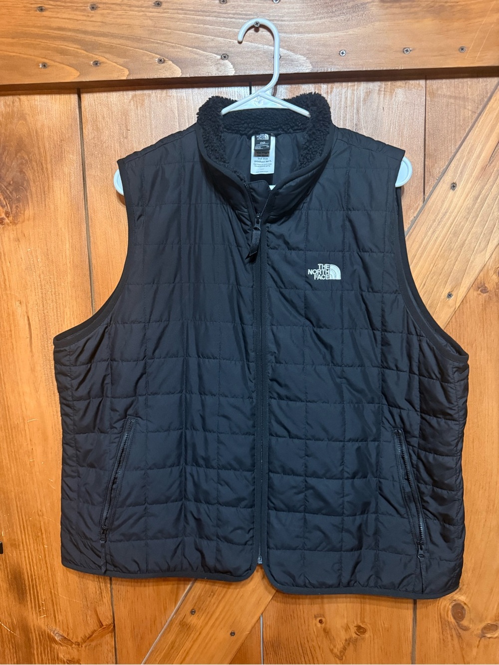 The North Face Black Quilted Sherpa Collar Men's Vest